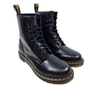 Dr. Martens Womens Doc's 1460 Smooth Leather Lace-up AirWair Boots Black Size 10